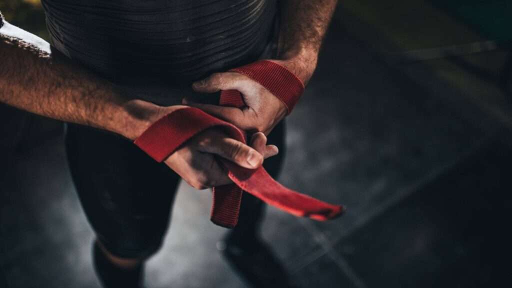 lifting straps help you to lift heavy weight