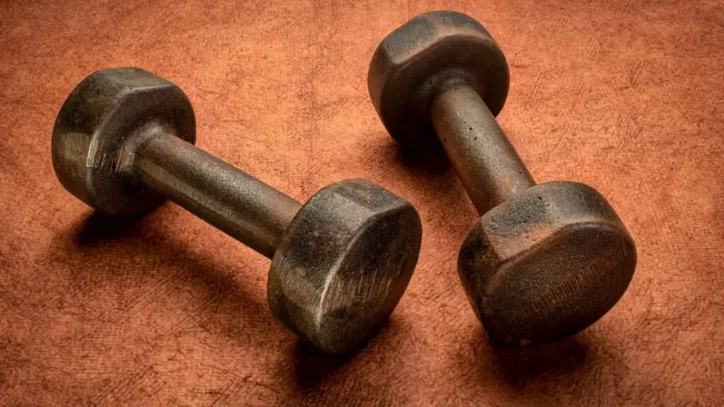 RUSTY GYM WEIGHTS: WHAT LIFTERS SHOULD KNOW